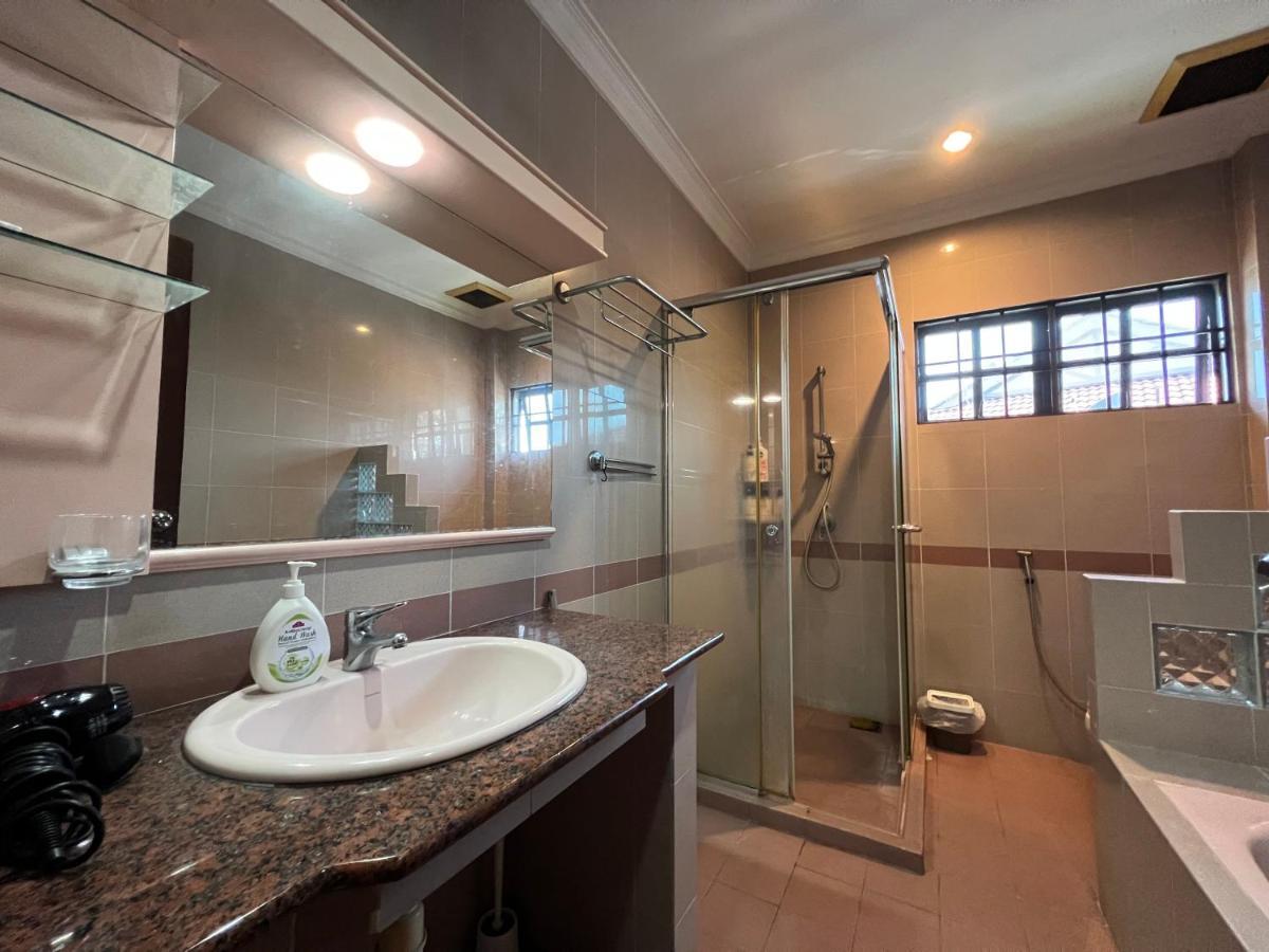 20pax 7000+sq Ft Pet Friendly Vila *