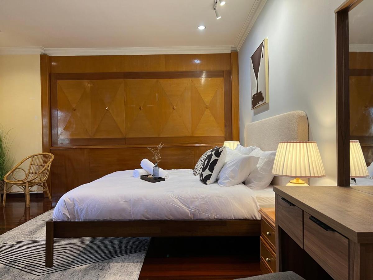 20pax 7000+sq Ft Pet Friendly *